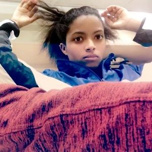 Meet your Posher, Kayla